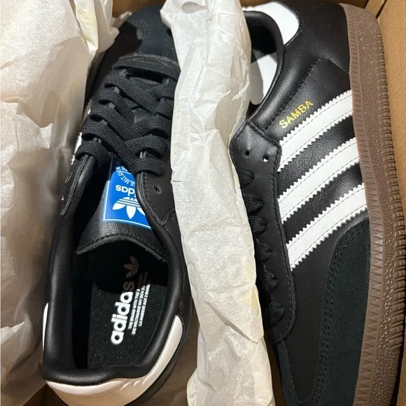 Adidas samba OG women Black Sneakers with White Stripes size 6/7/8 us box - Picture 2 of 4